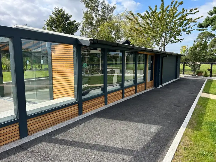 Bespoke garden room by Outdoor Design, Dublin (53)