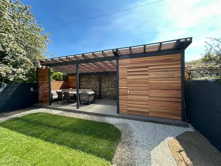 Pergola and outdoor kitchen by Outdoor Design, Dublin (34)
