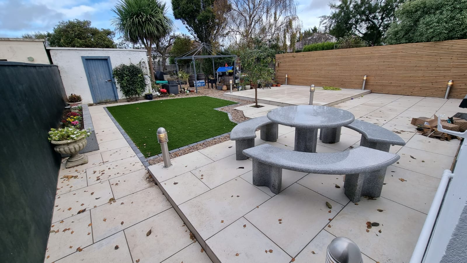 Large porcelain patio with cedar slatted fencing Dublin