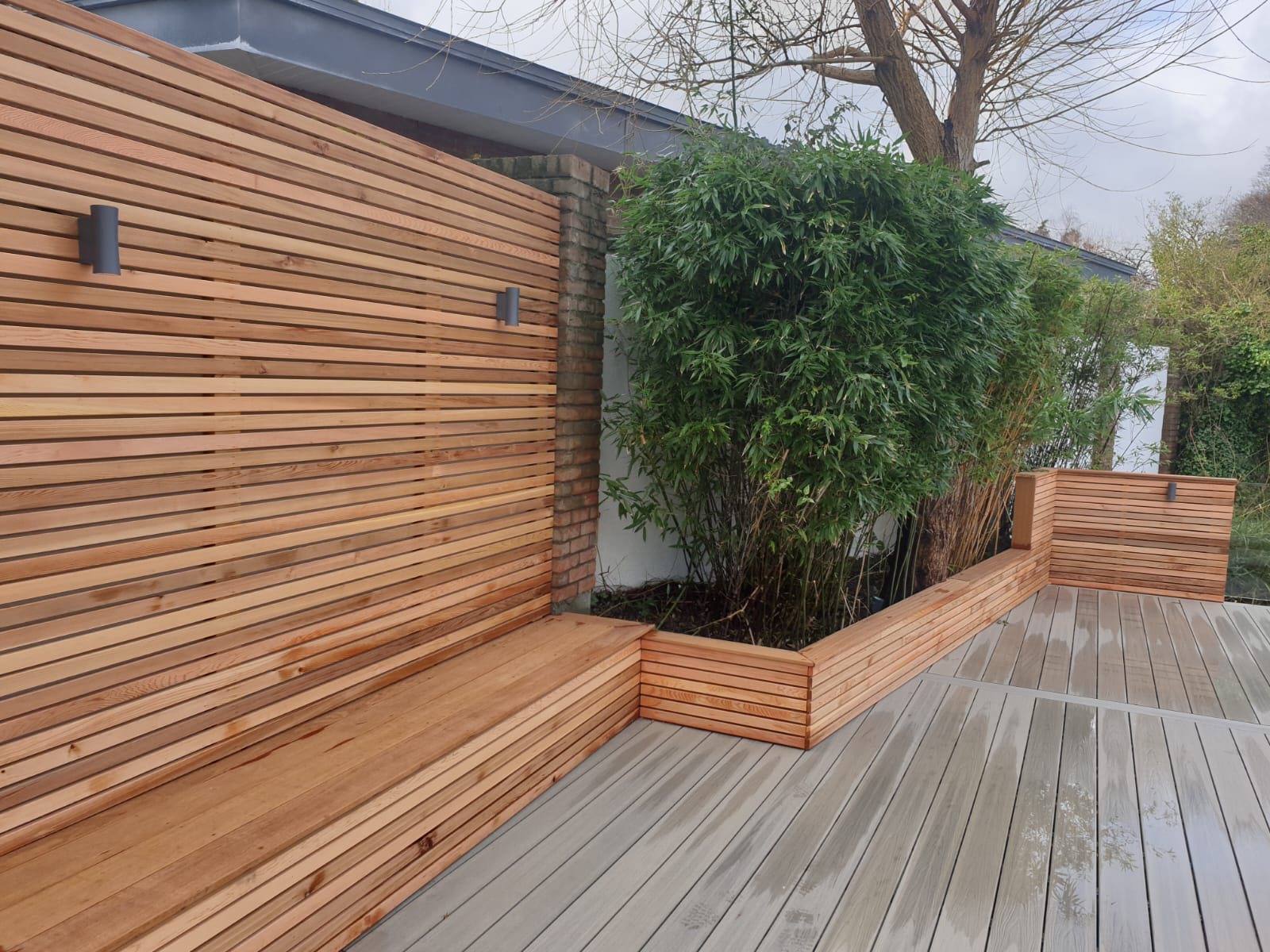 Cedar horizontal fencing with composite decking Dublin